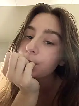 freakylittlebitch69 online show from 09.12.25