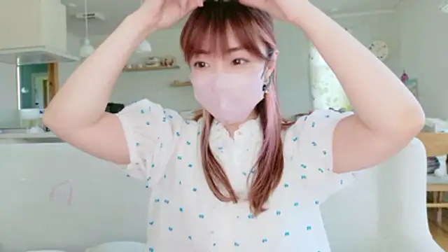 SUZU 1201 online show from 05.25.26