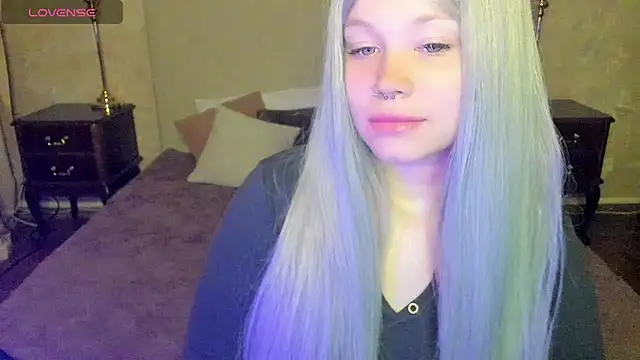Snapshot of Diana_Dream chatting on 09.18.25 Diana Dream online show from 09.18.25