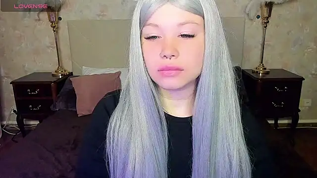 Snapshot of Diana_Dream chatting on 10.08.25 Diana Dream online show from 10.08.25