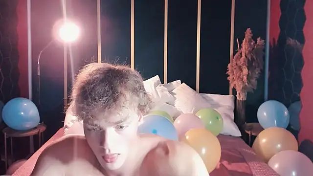 ChaseMuscular online show from 09.17.25