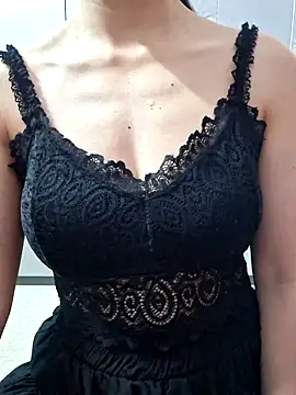 Mlemmz online show from 04.24.26