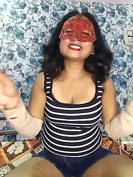 yours sugar babe online show from 10.31.25