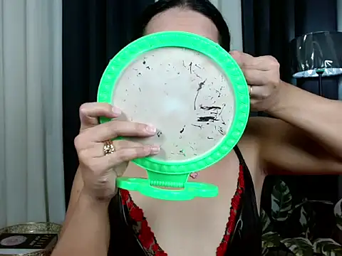 Snapshot of Kiethmadison_Miller chatting on 09.25.25 Kiethmadison Miller online show from 09.25.25