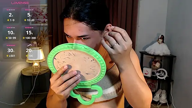 Snapshot of Kiethmadison_Miller chatting on 10.07.25 Kiethmadison Miller online show from 10.07.25