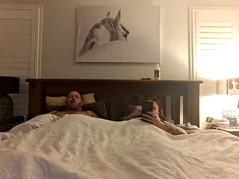 Snapshot of brokecountrylads chatting on 10.19.25 brokecountrylads online show from 10.19.25