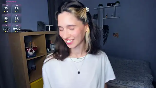 AntonettaTarring online show from 09.24.25