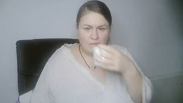 MartaXLove online show from 11.21.25