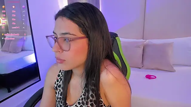 desireee  online show from 02.10.26