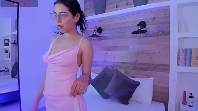 desireee  online show from 02.19.26