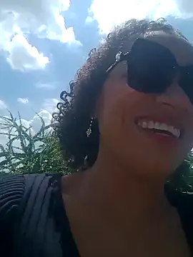 Snapshot of charlotte_dante212 chatting on 06.19.26 charlotte dante212 online show from 06.19.26
