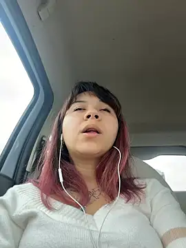 YumiLux online show from 02.07.26