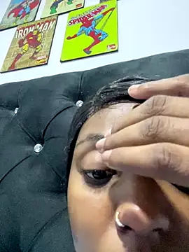 zaracollins01 online show from 10.25.25