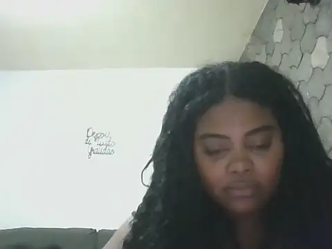 Snapshot of LunaSthena chatting on 10.30.25 LunaSthena online show from 10.30.25