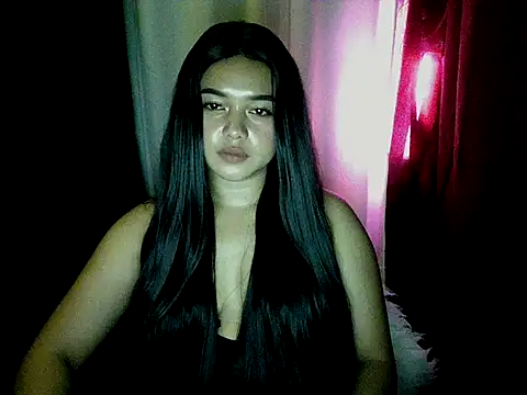 Snapshot of Delicious_Cumgirlxx chatting on 10.28.25 Delicious Cumgirlxx online show from 10.28.25