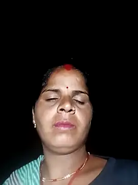 Snapshot of Sapna_cutt chatting on 09.20.25 Sapna cutt online show from 09.20.25