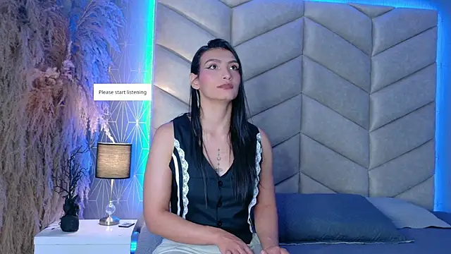 Snapshot of samiradoll chatting on 10.03.25 samiradoll online show from 10.03.25