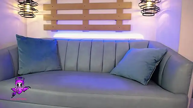 ArianaSantana online show from 11.07.25