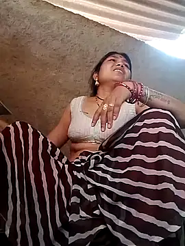 Snapshot of Rashili_jaan chatting on 11.08.25 Rashili jaan online show from 11.08.25