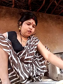 Snapshot of Rashili_jaan chatting on 02.11.26 Rashili jaan online show from 02.11.26