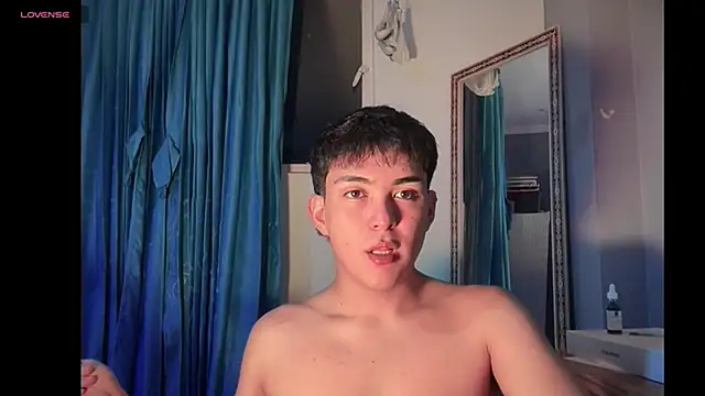 ivy xo online show from 12.20.25