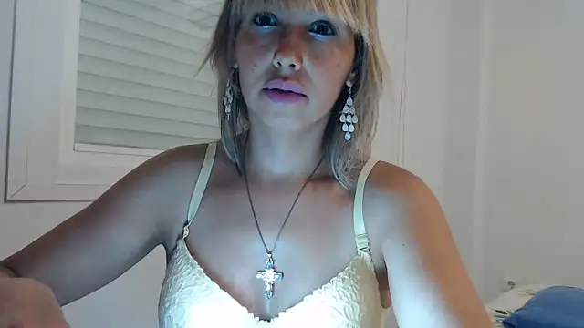 Snapshot of Pamela-StripX chatting on 06.15.26 Pamela-StripX online show from 06.15.26