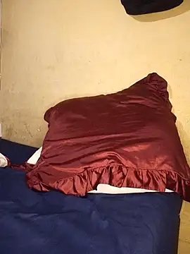 Hluga 25 online show from 10.31.25