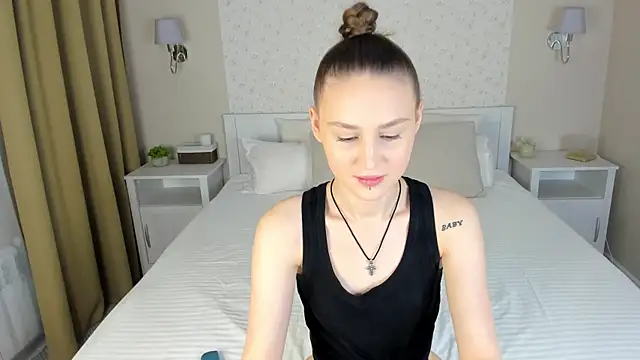 Snapshot of sasha__meow chatting on 11.06.25 sasha meow online show from 11.06.25