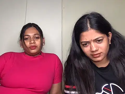 HoleyCoupon online show from 01.08.26