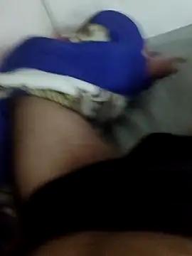 Snapshot of Yazaza1999 chatting on 10.10.25 Yazaza1999 online show from 10.10.25