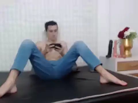 LuigiMarchetti online show from 09.21.25