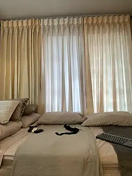 Tayler Kim online show from 04.13.26