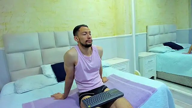 TyagoRoberts online show from 09.23.25