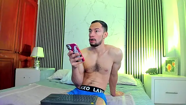 TyagoRoberts online show from 09.30.25