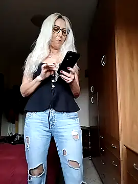  sexyBLONDE46  online show from 11.07.25