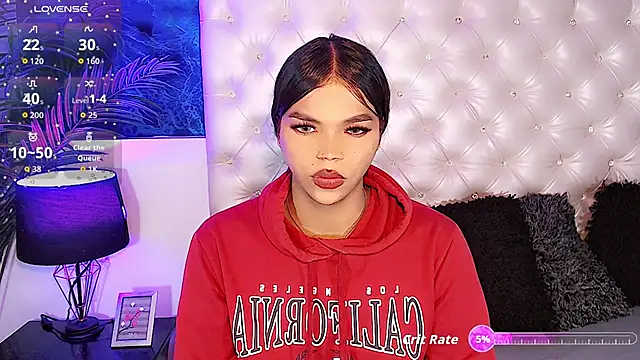 Valeria Swett  online show from 11.08.25