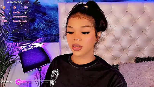 Valeria Swett  online show from 04.12.26