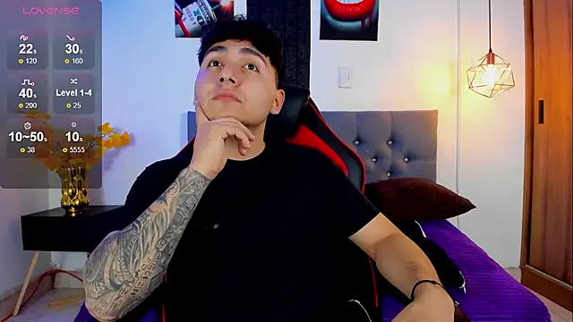 Nicolas James Sc online show from 10.31.25