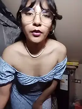 Regina Shine online show from 08.04.26