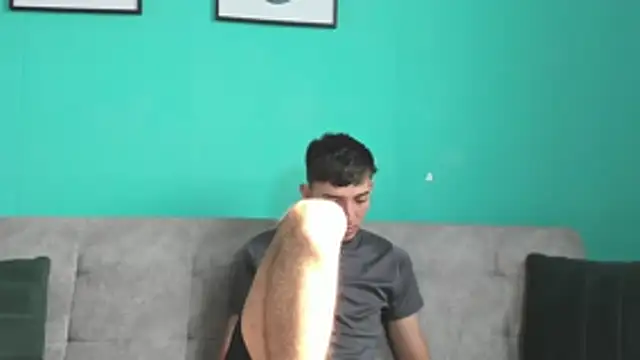 Maikol Ortiz online show from 02.14.26