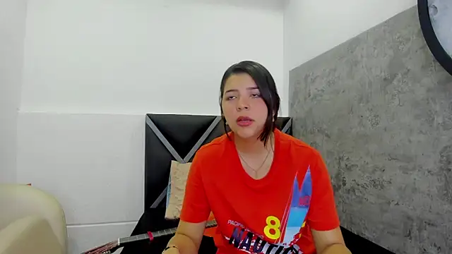 Charlotte-Star online show from 12.18.25