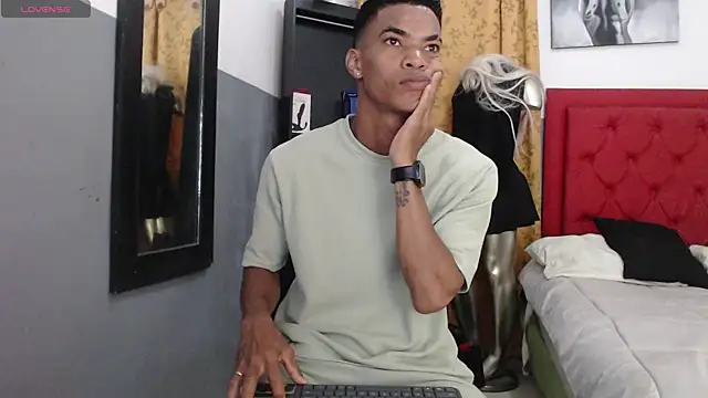 David s3xy online show from 09.28.25