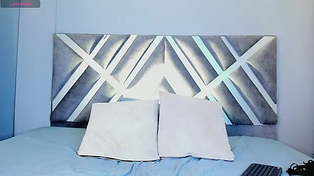 kaylii purple online show from 10.04.25