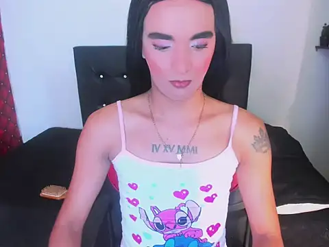 MIA HOT23CM S7S online show from 09.24.25