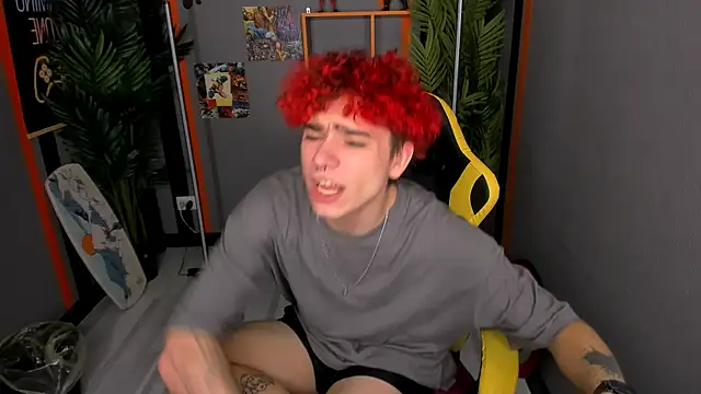 Snapshot of Blaiz_Vok chatting on 11.24.25 Blaiz Vok online show from 11.24.25