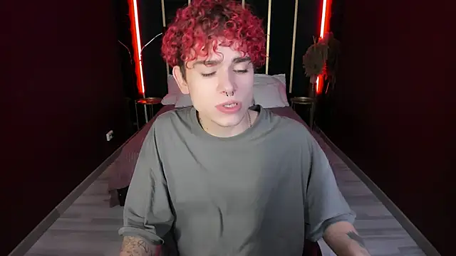 Snapshot of Blaiz_Vok chatting on 11.26.25 Blaiz Vok online show from 11.26.25