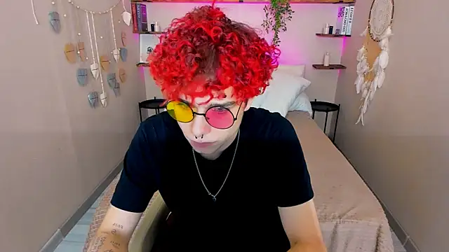 Snapshot of Blaiz_Vok chatting on 12.01.25 Blaiz Vok online show from 12.01.25