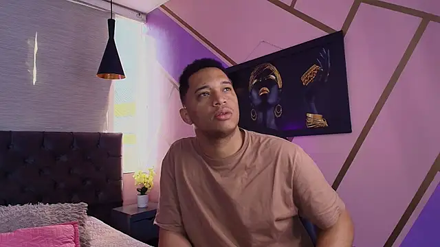 Annie Lii online show from 09.12.25