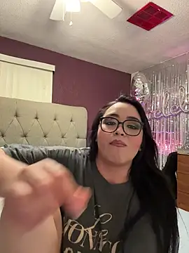 MyHoneyFrida online show from 12.18.25