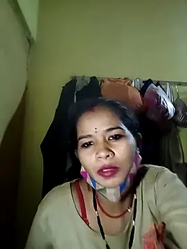 Snapshot of Jaya_Iyer chatting on 11.11.25 Jaya Iyer online show from 11.11.25